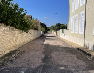 Septembre : goudronnage rue du Port