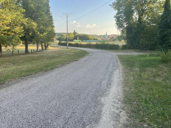 Août : chemin du stade EUROVIA