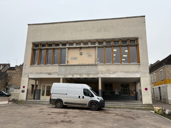 3 février : façade en attente de peinture